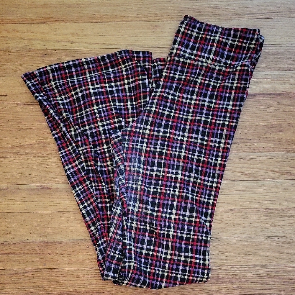 No Boundaries Plaid Leggings in Black, Red, Purple & Yellow